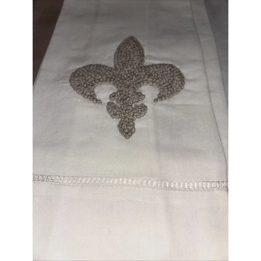 Vintage Linen‎ Powder Guest Towels White W/Brown  Embroidery Fleur de Lis Set 4